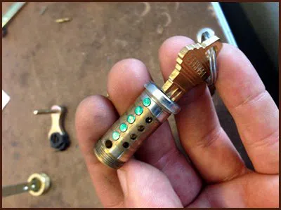 Tigard Locksmith Service Tigard, OR 503-716-1414 - 1-9